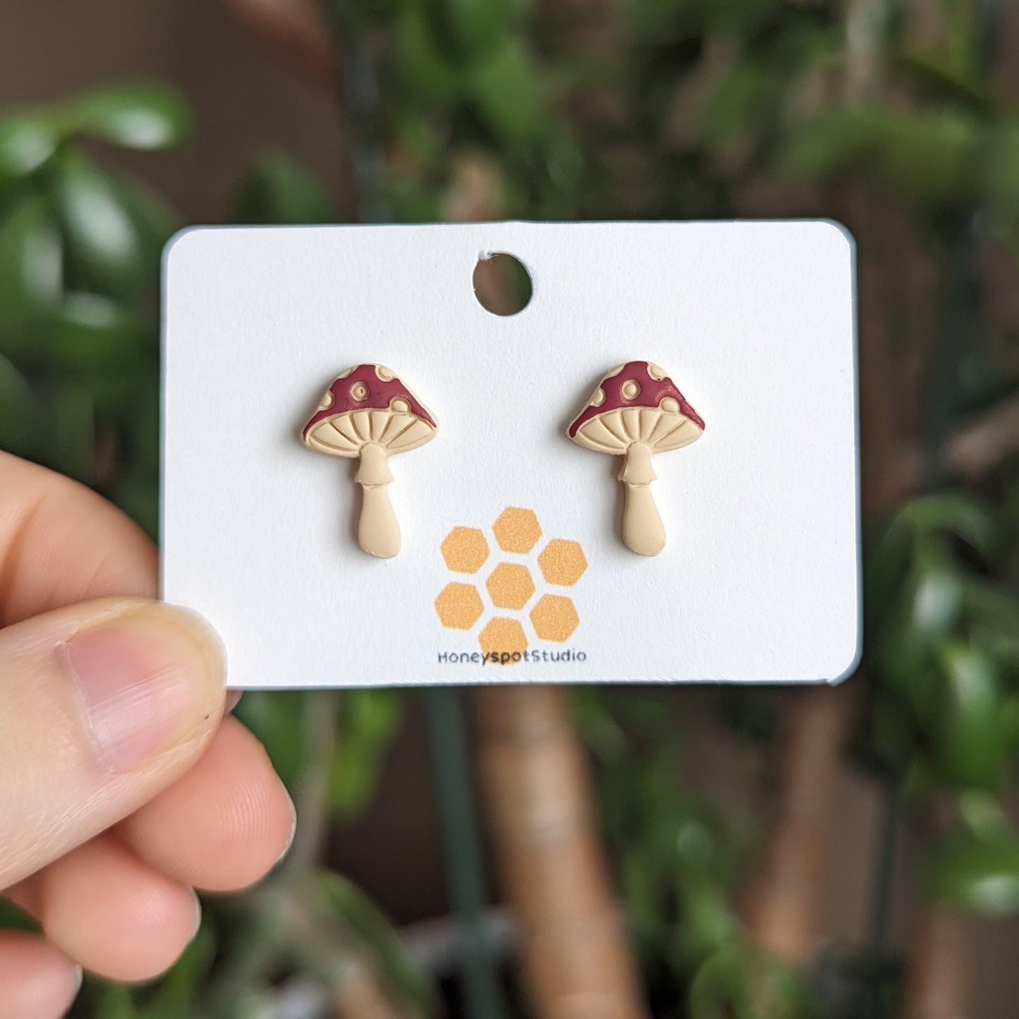 Mushroom Studs - Red