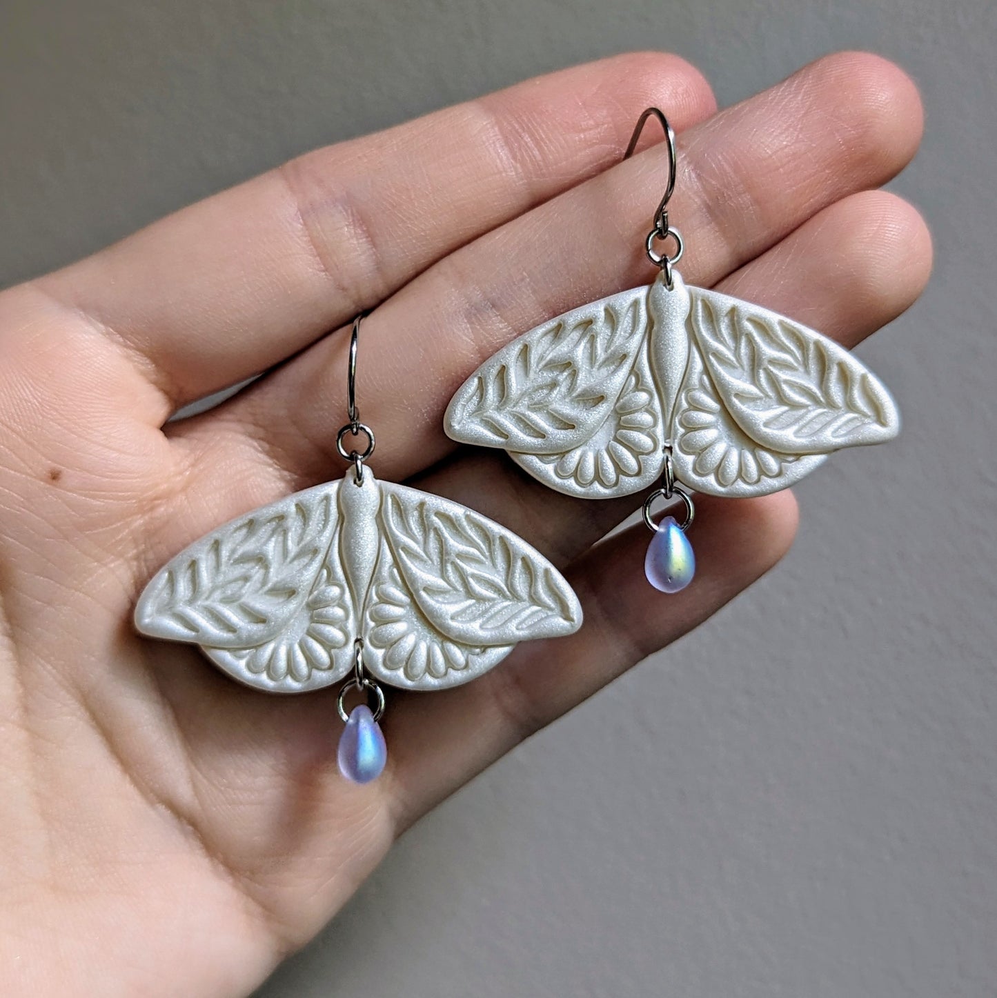 Floral Moth Dangle