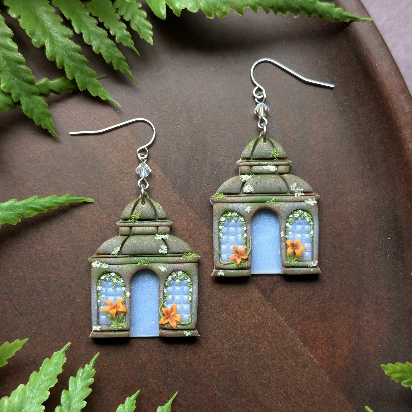 Greenhouse Dangles